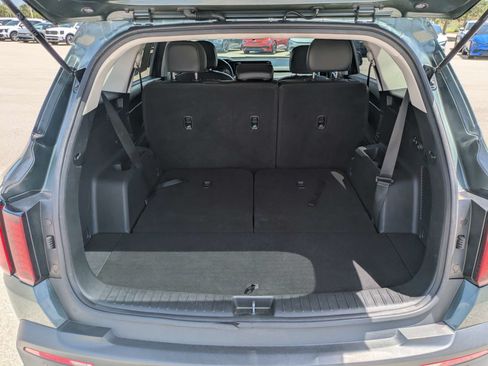 Certified 2023 Kia Sorento S w/ Panoramic Sunroof Package AWD/4WD image 14
