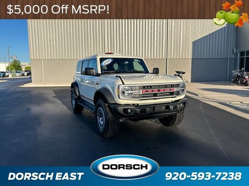 New 2026 Ford Bronco Outer Banks w/ Sasquatch Package AWD/4WD image 3