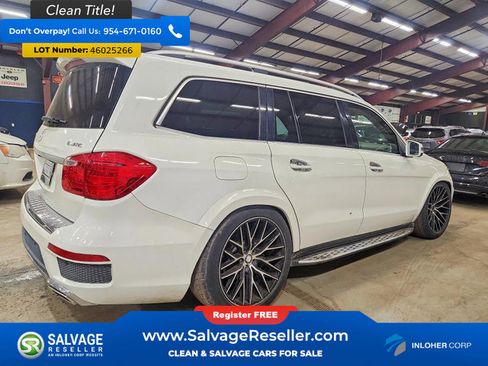 Used 2013 Mercedes-Benz GL 550 4MATIC w/ Driver Assistance Pkg image 4