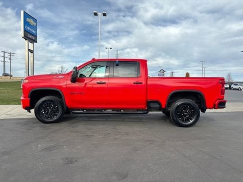 Certified 2021 Chevrolet Silverado 3500 LTZ w/ LTZ Plus Package image 6