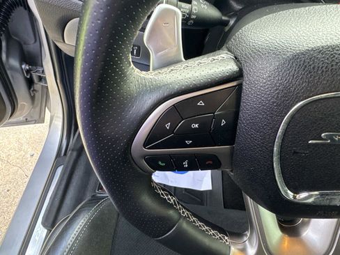 Certified 2018 Dodge Durango SRT image 22