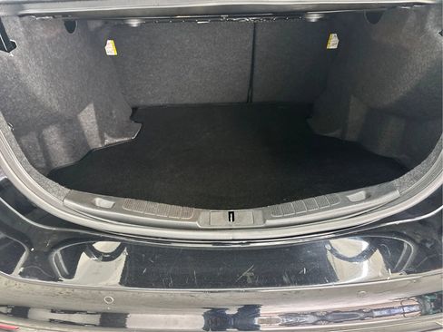 Used 2018 Ford Fusion SE w/ Fusion SE Technology Package image 16