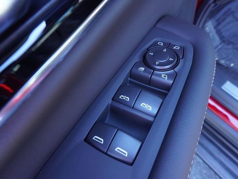 New 2026 GMC Yukon XL Elevation image 16