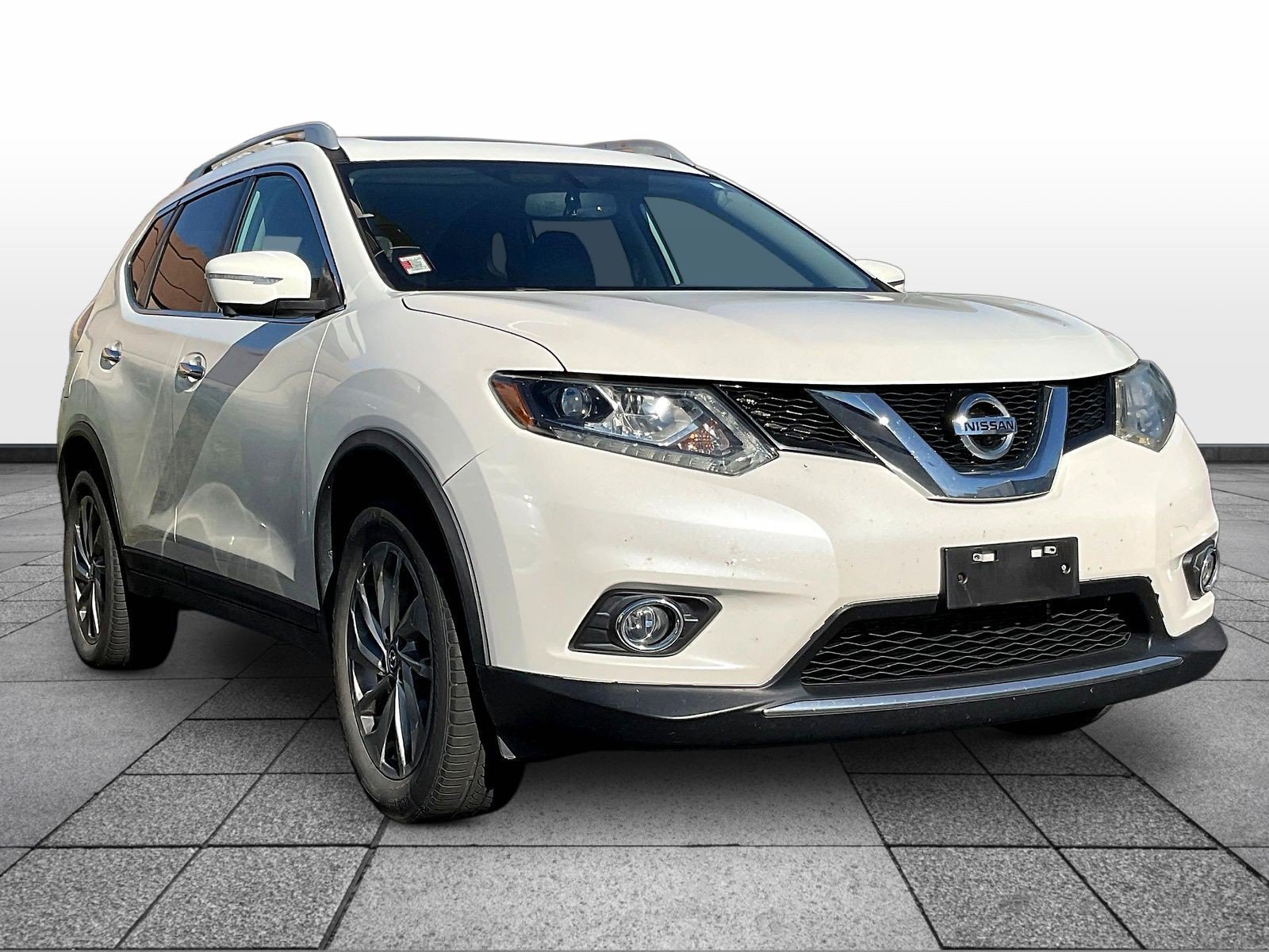 Used 2015 Nissan Rogue SL w/ SL Premium Package AWD/4WD image 1