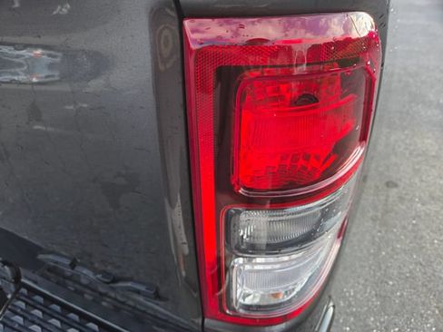 Used 2022 RAM 1500 Big Horn AWD/4WD image 17