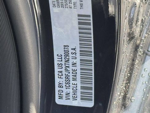 New 2026 RAM 1500 Laramie AWD/4WD image 31