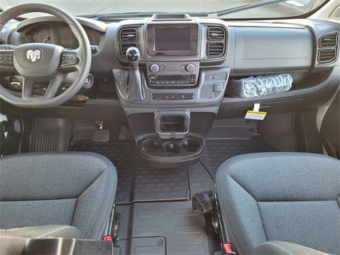 Used 2025 RAM ProMaster 2500 w/ Convenience Group image 6