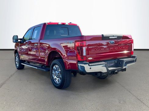 Used 2022 Ford F250 Lariat w/ Chrome Package image 5