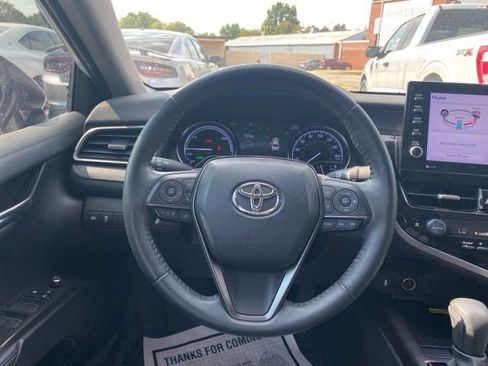 Used 2023 Toyota Camry XSE w/ Cold Weather Package FWD image 15