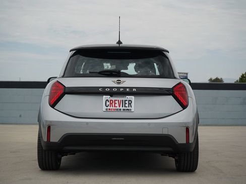 New 2026 MINI Cooper 2-Door Hardtop FWD image 4