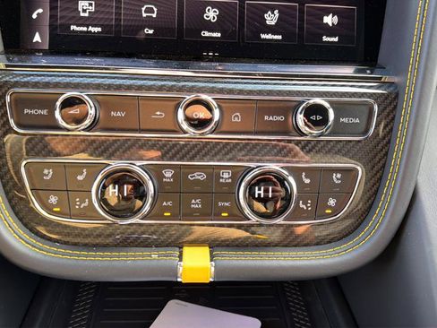 New 2026 Bentley Bentayga Speed image 35