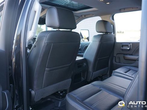 Used 2019 GMC Sierra 3500 Denali w/ Duramax Plus Package AWD/4WD image 31