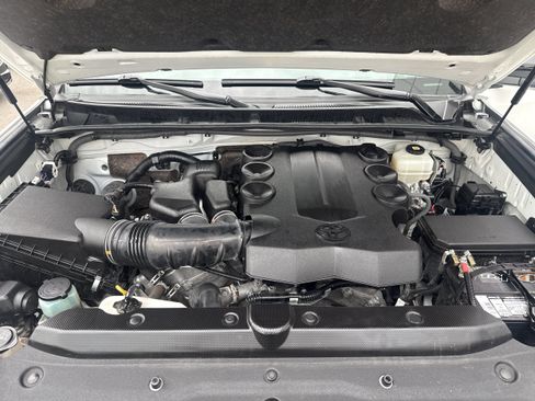 Used 2021 Toyota 4Runner TRD Pro AWD/4WD image 10