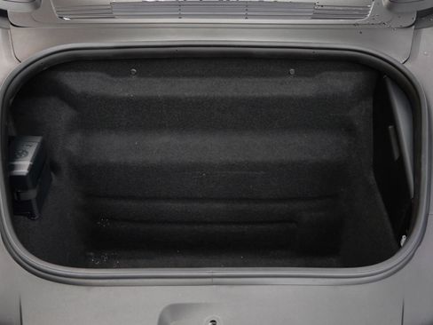 Used 2025 Porsche 911 Carrera RWD image 26