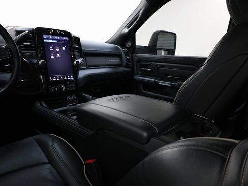 Used 2024 RAM 3500 Limited w/ Night Edition image 86