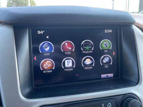 Used 2016 GMC Yukon XL SLT RWD image 17