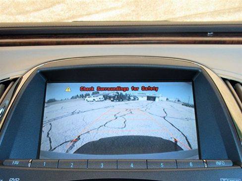 Used 2011 Buick LaCrosse CXS FWD image 25