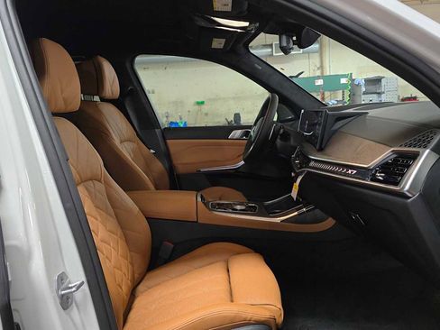 New 2027 BMW X7 xDrive40i AWD/4WD image 10