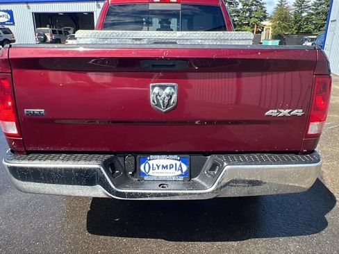 Used 2019 RAM 1500 Classic SLT AWD/4WD image 9