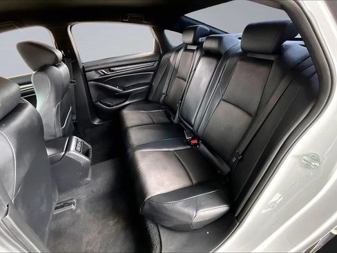 Used 2022 Honda Accord Sport image 19
