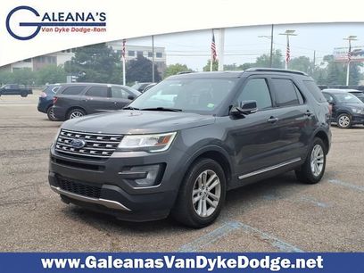 Used 2017 Ford Explorer XLT w/ Equipment Group 202A