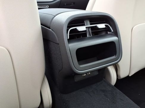 New 2026 Mercedes-Benz E 450 4MATIC Sedan image 19
