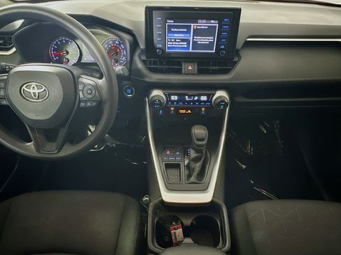 Used 2019 Toyota RAV4 XLE image 27
