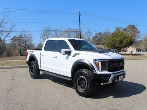 Used 2024 Ford F150 Raptor image 2