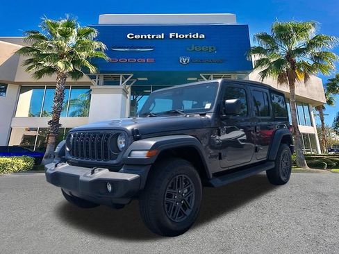 Used 2024 Jeep Wrangler Unlimited Sport AWD/4WD image 9