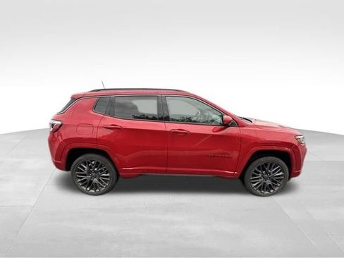 Used 2022 Jeep Compass Limited AWD/4WD image 9