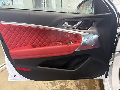 Used 2025 Genesis G70 3.3T Advanced w/ Sport Prestige Package image 16