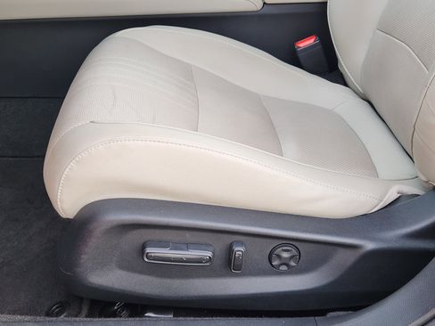 Used 2018 Honda Accord EX-L image 26