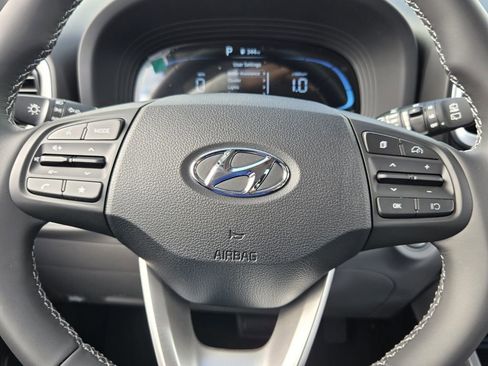 New 2026 Hyundai Venue SEL FWD image 11