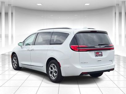 Used 2022 Chrysler Pacifica Limited