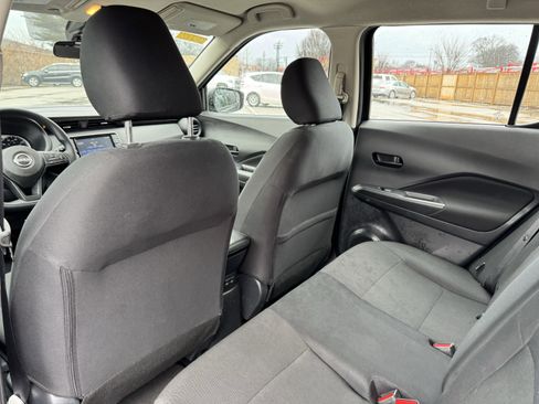 Certified 2025 Nissan Kicks Play S image 31