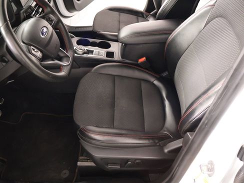 Used 2023 Ford Escape ST-Line w/ Tech Pack #1 FWD image 11