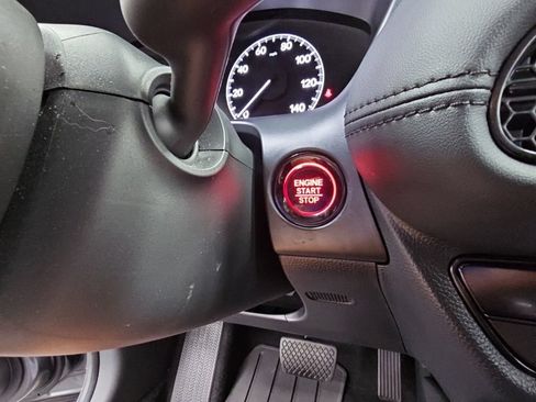 Used 2025 Honda HR-V LX image 22