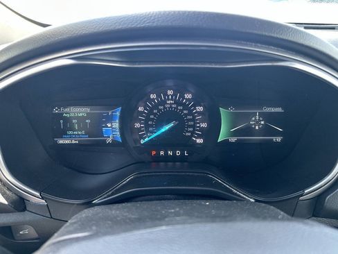 Used 2020 Ford Fusion SEL FWD image 13