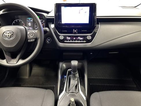 Used 2024 Toyota Corolla LE w/ LE Convenience Package FWD image 12