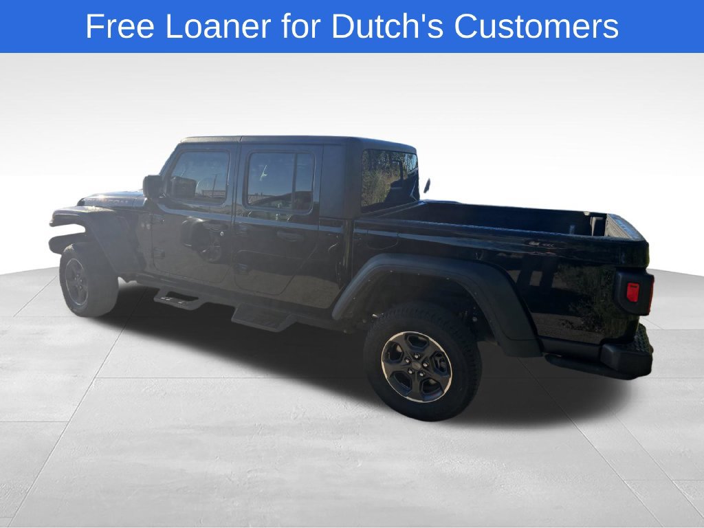 Used 2023 Jeep Gladiator Rubicon w/ Trailer Tow Package AWD/4WD image 12