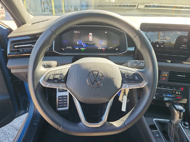 Used 2025 Volkswagen Jetta Sport FWD image 13