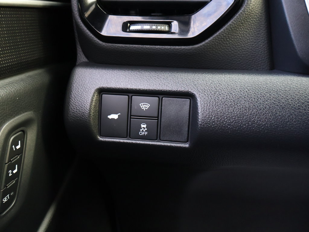 Used 2025 Honda Pilot Black Edition image 34