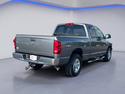 Used 2007 Dodge Ram 2500 Truck SLT RWD image 3