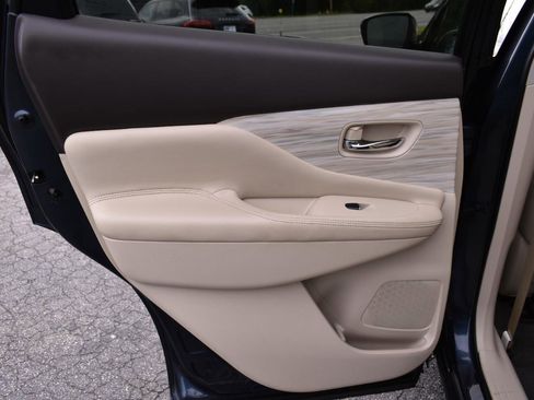 Used 2016 Nissan Murano Platinum w/ Platinum Technology Package AWD/4WD image 36