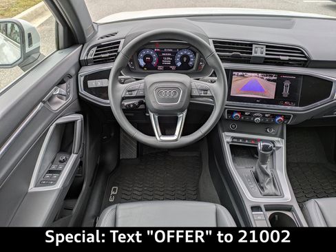 Used 2025 Audi Q3 2.0T Premium w/ Convenience Package image 20