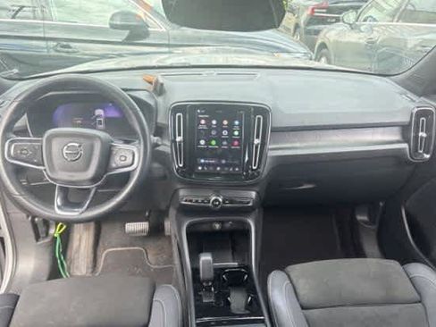 Used 2023 Volvo XC40 Recharge Plus w/ Protection Package Premier AWD/4WD image 3