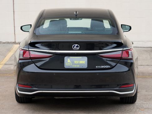 Used 2021 Lexus ES 300h w/ Premium Package FWD image 53