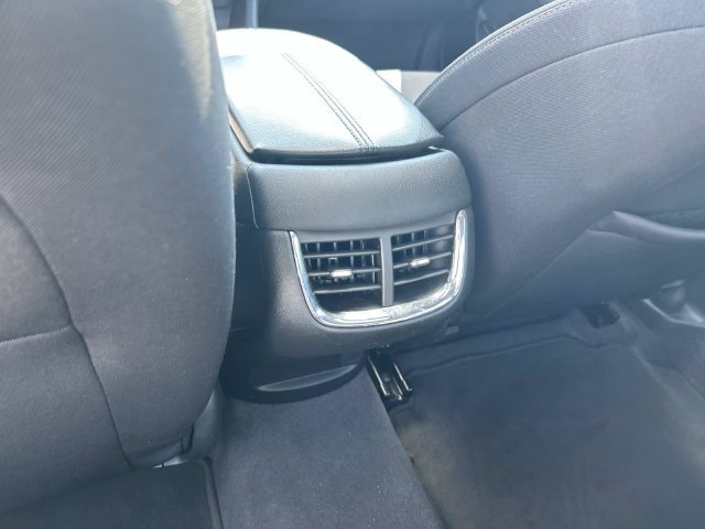Used 2023 Chevrolet Malibu LT FWD image 16