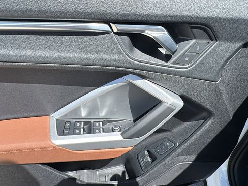 Used 2025 Audi Q3 2.0T Premium Plus w/ Premium Plus Package image 13