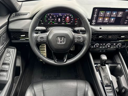 Used 2023 Honda Accord Sport image 29